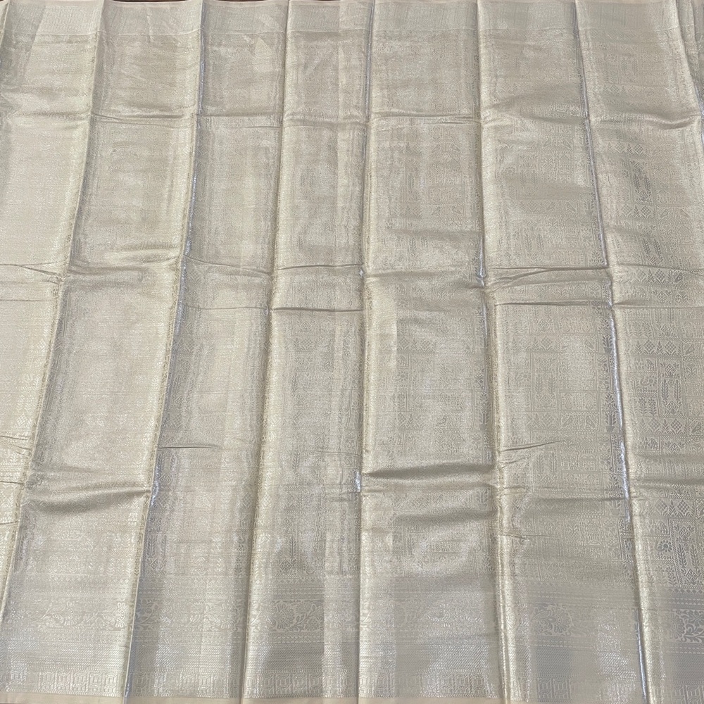 Elegant Cream and silver color saree